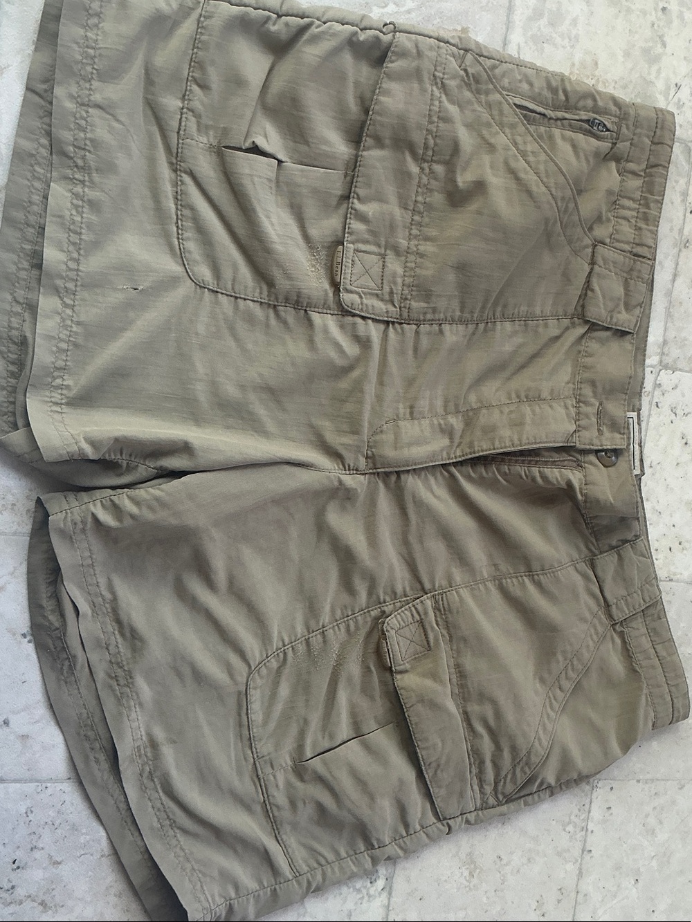 L.L. Bean Men's Khaki Utility Cargo Shorts